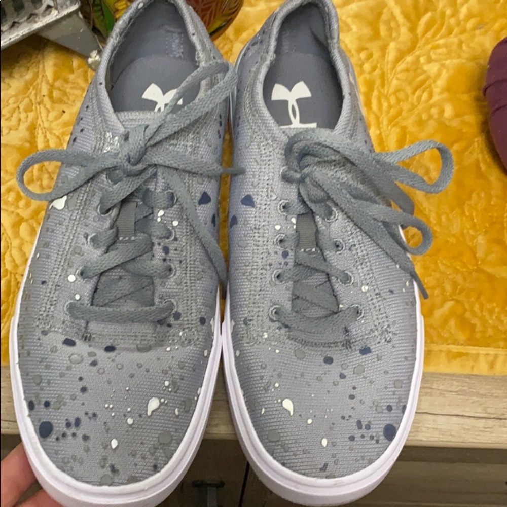 Boy sneakers